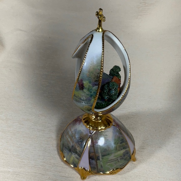 2006 Thomas Kinkaid Stillwater Chapel Blessings of Faith Heirloom Porcelain Egg - Picture 4 of 10